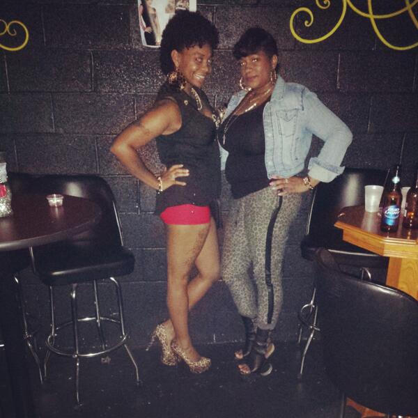 babebeegirl's tweet photo. Me and my bestie Si Si... birthday weekend #34 http://t.co/i2m6ZlF3hv