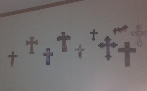 tejanaloca's tweet photo. #crosswall #jesuslovesme #godblesstexas http://t.co/7kUrkLXQWO