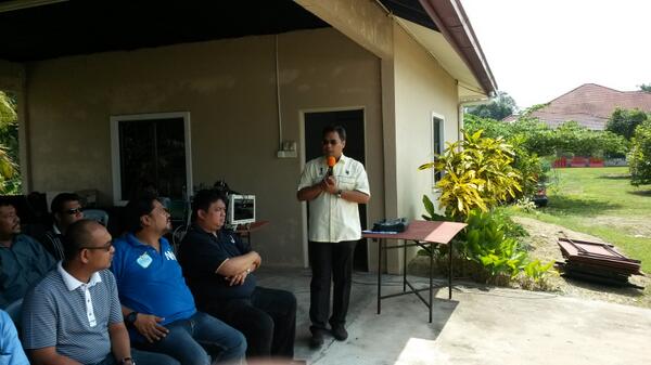 SuffianAwang1's tweet photo. Sesi pengenalan calon2 kpd para perwakilan utk bahagian Kuantan. http://t.co/CkEjEb6Sad