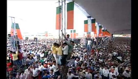 dreamthatworks's tweet photo. BIG Crowd! Tk your Place AnyWhere,EveryWhere #ModifyDelhi @India272 @YuvaiTV @BJP4India #Delhi @tajinderbagga #NaMo http://t.co/pJ2fYGNwwY
