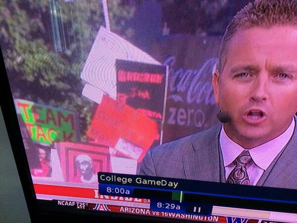 TeamJack's tweet photo. On 9.26 @KirkHerbstreit RT #TeamJack, today #TeamJack was right behind him! Thanks 4 supporting #PediatricBrainCancer http://t.co/HSTBqCXi48