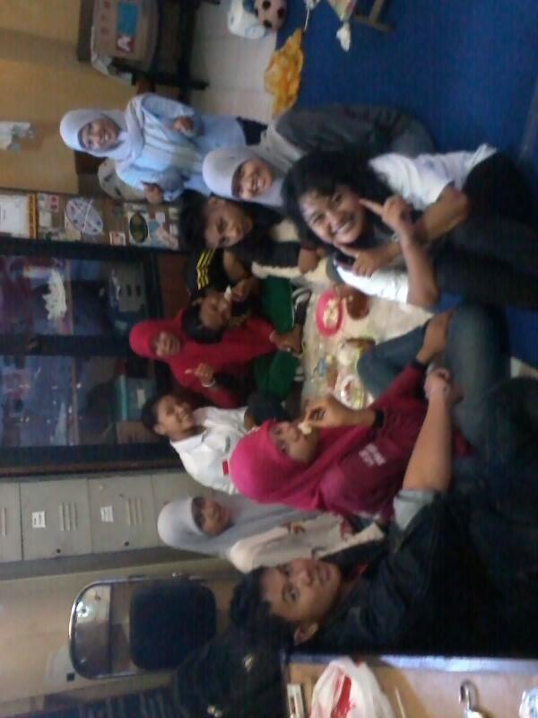 rujak.an (/‾▿‾)/