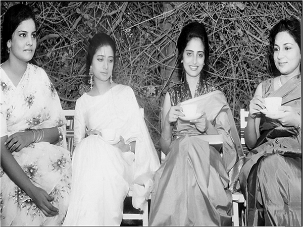 NaziaHasan17's tweet photo. A rare picture of Nazia Hassan's mother Muneeza Basir. She is second from right. http://t.co/ybtyA9VtE8