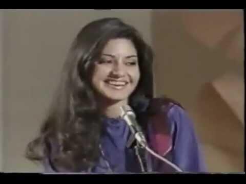 NaziaHasan17's tweet photo. Nazia Hassan.. Yes Sir No Sir.. <3 Lovely Smile <3 http://t.co/gF5Kl24uFb