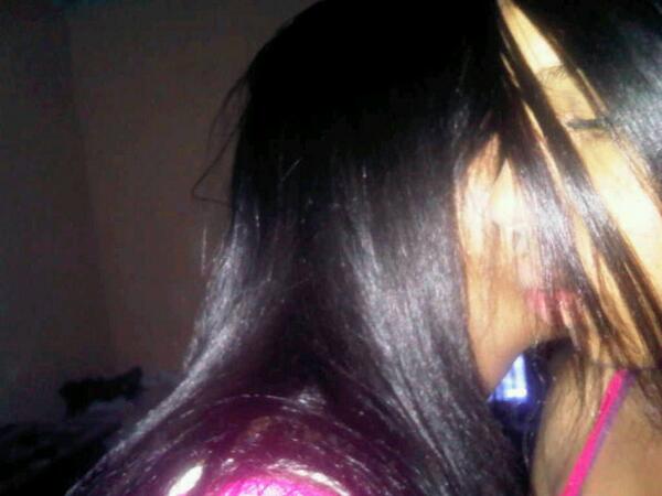 _yvonnehunter's tweet photo. Aww mi prima la persona q yo mas quiero tkm @LalokiiZz1 http://t.co/Ln7YClw1jl