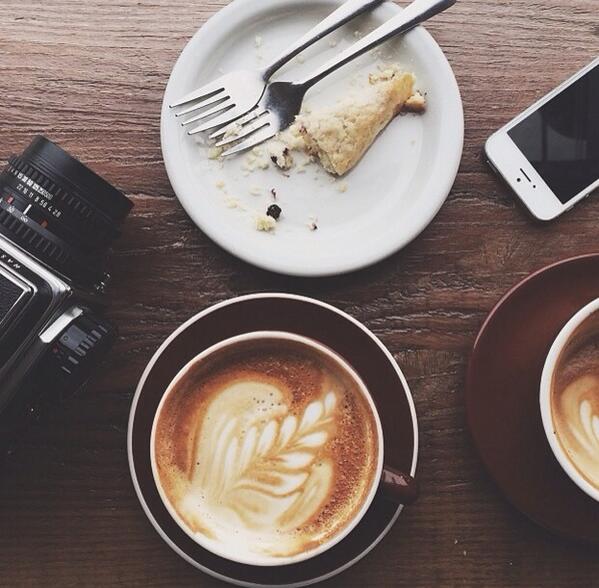 DaniDaniPat's tweet image. Sunday Initiatives #sunday #coffee #iphobe #hasselblad #greatday #rome #italy