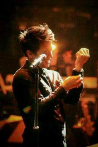 cemblek_onyon's tweet photo. wiuch kece badai sie aa' "@ARLUN_SN: @r_besar @lunamaya26 :) http://t.co/QDq5oRXIJa"