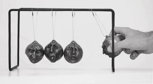 "Conjeturas" tan sólo acaba de empezar.... La cuenta atrás tiene lugar en La Casarosa...