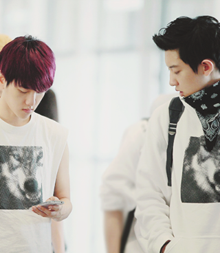 CJandum's tweet photo. @bowee333  เอาชานแบคมาส่งเข้านอน ฝันดี ^^ http://t.co/HKHwhi6ItC