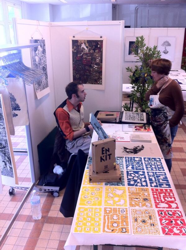 PishPun's tweet photo. Salon "des livres et vous" à marcq en baroeul ! http://t.co/pBawdVcTFZ
