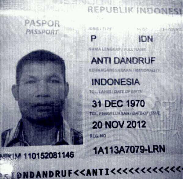 blastbrxinless's tweet photo. WTF ahh nama dia macam nie. hahahahhaa ! http://t.co/BUKa14tQaP