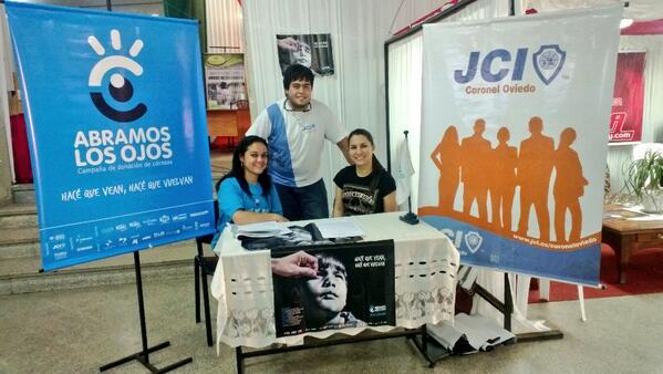 La Cámara Junior Internacional, presente en la X Feria del Libro Caaguazú Lee. Campaña de donación de órganos.