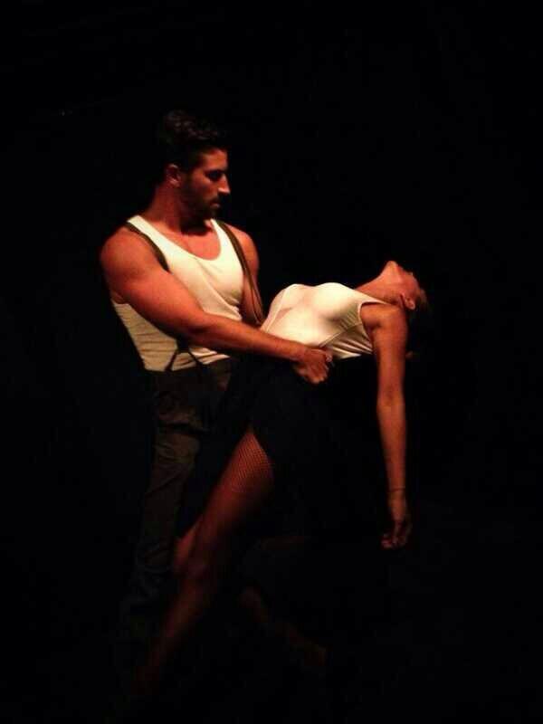 carolaursen's tweet photo. Hoy desde las 7 pm #supertangoMan!  No se la pierdan en @MicroTheaterMia con @DavidChocarro y @AyosMonica http://t.co/WUGAEdfsAE