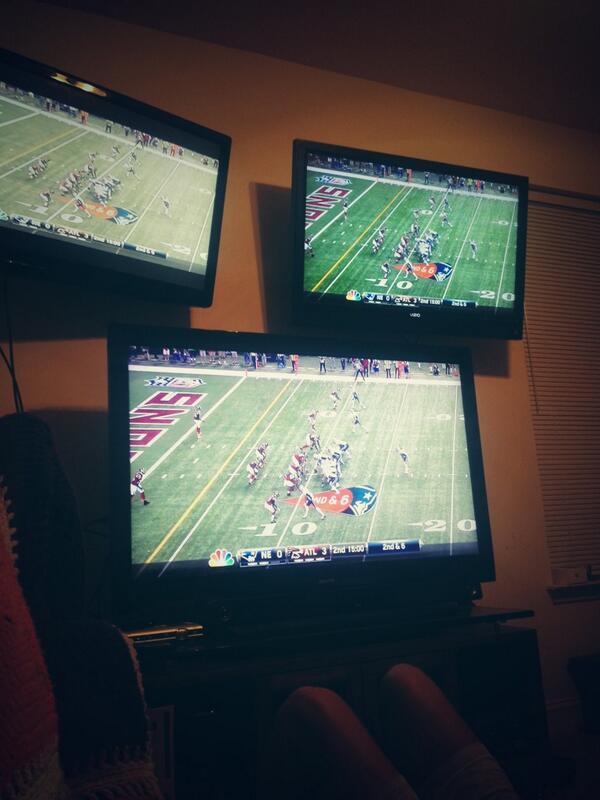 NPassios's tweet image. Cant beat view of the pats #TB12 #3tvs