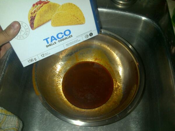 haydenaveryPW's tweet photo. Made Tacos. Need Romeo. #cleanup @codydeaner @ShowtimeEY @JoshLessard @MikeHoltPR @Tiberious_King @steveofcrazzy http://t.co/ZwtBabUAAD