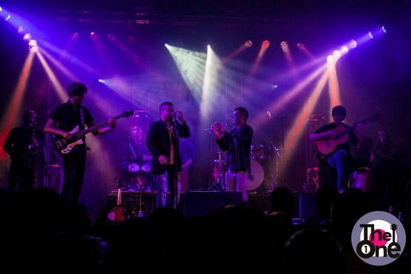 JosePeliOficial's tweet photo. Bonita banda la que hemos formado!! http://t.co/oMaZN2VxKX