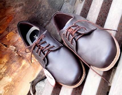 Rumah_sepatu20's tweet photo. @lapakguecom @MKSR_beriklan  GIANT FLAMES G08 size 39-45 reseller welcome. wa/line 087897795830 bb 20FA34D6 http://t.co/9FJ99Mb2Mt