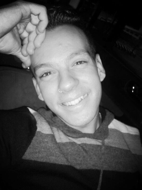 PatruHerrera's tweet photo. Findesemana suuuper especiiiiiiiial con él.. 😊❤ http://t.co/uZzyR0xpYp