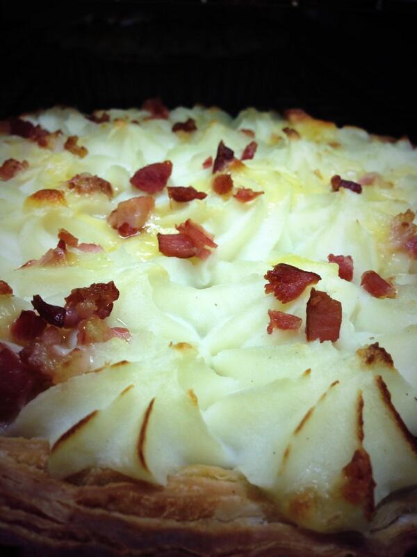 RosettaStoreIGA's tweet photo. Last chance to win an iPad mini. Place an order today at http://t.co/qrycXpdOt1 
#freedelivery
#editas http://t.co/dKoOVlYuJC