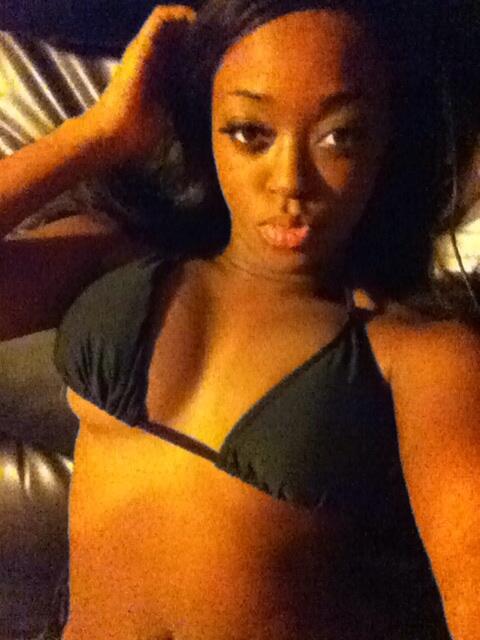 #sexy #black #goddess http://t.co/TmESbRdRyR<a href="/tag/sexy"class="tags">#sexy</a><a href="/tag/black"class="tags">#black</a><a href="/tag/goddess"class="tags">#goddess</a>