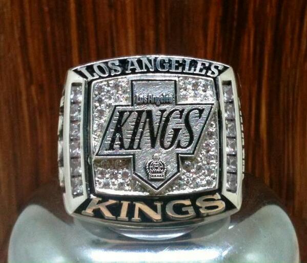 RingSales's tweet image. AVAIL NOW OUR FREE SHIPPING DOOR TO DOOR DELIVERY WORLDWIDE, OUR CHEAPEST CHAMPIONSHIP RING REPLICA..