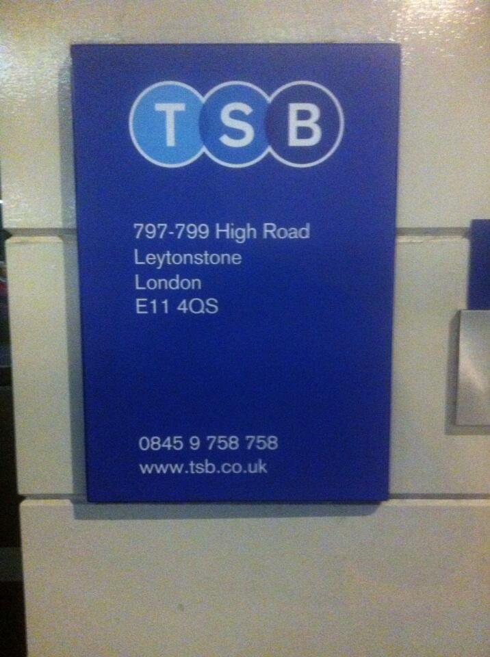 @tsb is the true listening bank. New signage in Leytonstone keeps them local http://t.co/VtsBFypuZr