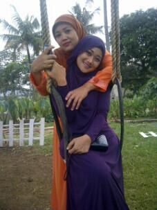 PRR_Reborn's tweet photo. #Breakshoot 2 ustadzah jg narsis di Pohon junay.. Hihihi^ http://t.co/3FyG7BAHBt
