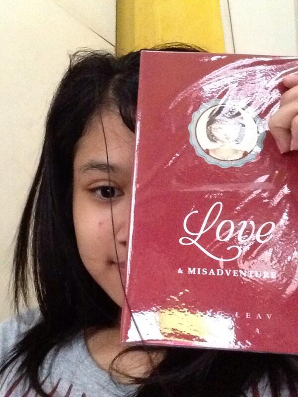 viatality's tweet photo. Because I finally got my copy of Love and Misadventure! Pre-finals, medyo sabaw, mixed priorities face #WhyISelfie http://t.co/6F9NwdC155