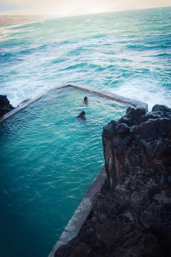 LesBellesPhotos's tweet photo. Oahu, Hawaï. http://t.co/5CoTvc2jy4