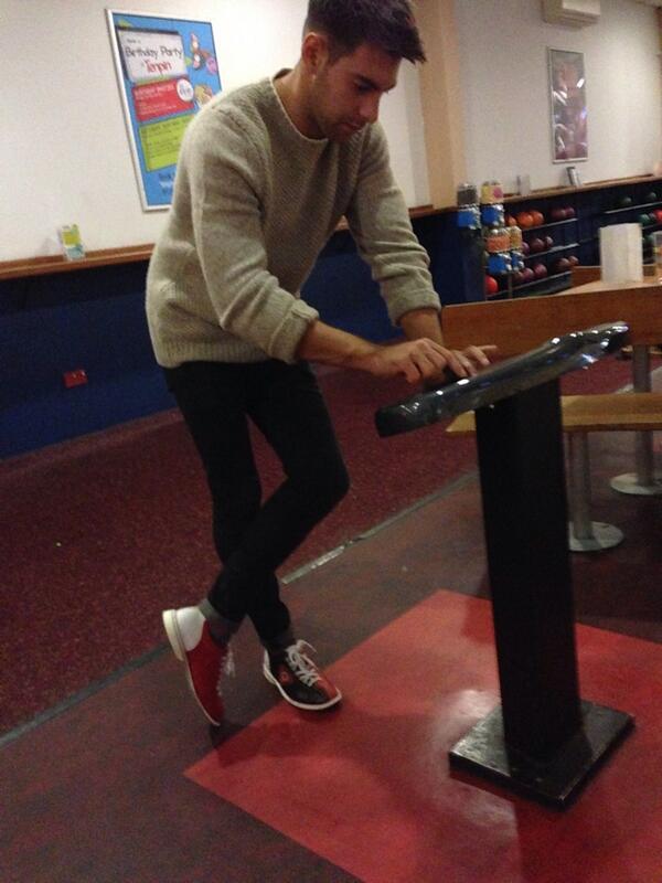 Will MacVicar (@macvicarw) on Twitter photo Out bowling with this belter <a href="/BlochMatt/">Matt Bloch</a> @jpeppiatt1 Out bowling with this belter <a href="/BlochMatt/">Matt Bloch</a> @jpeppiatt1