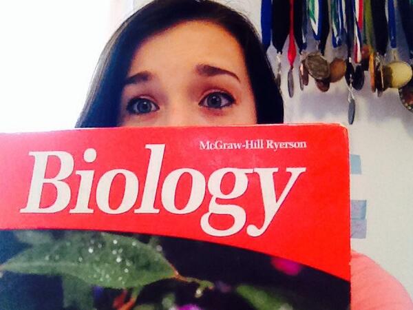 raymay38's tweet photo. Studying all day! #bio #thebrain #toomuch http://t.co/ISsVfl8oDl