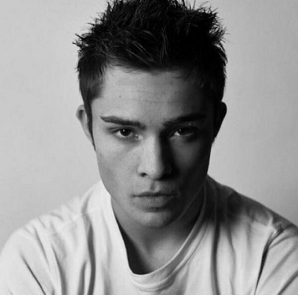 jocelynclark_'s tweet image. "@anikavanboerum: I'm in love 😍 #MCM #youngEd http://t.co/krtf6GG9NZ"