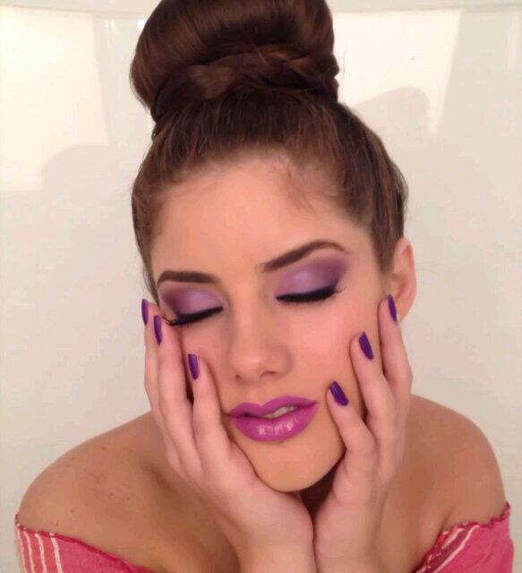 giovillon's tweet photo. Make Up: Andrea Navarrete.... Hair Desing @giovillon... ☺ http://t.co/jvYnbU0xQy