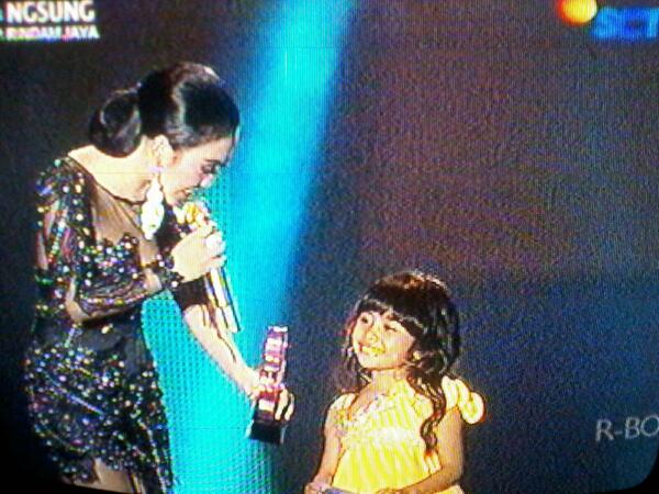 Alifa_FC's tweet photo. #AliffaPict http://t.co/2IoMAns0Gk