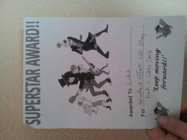 katstitchstudy's tweet image. @MonkeyMan16 check it out #superstar #keyboardmaster :D