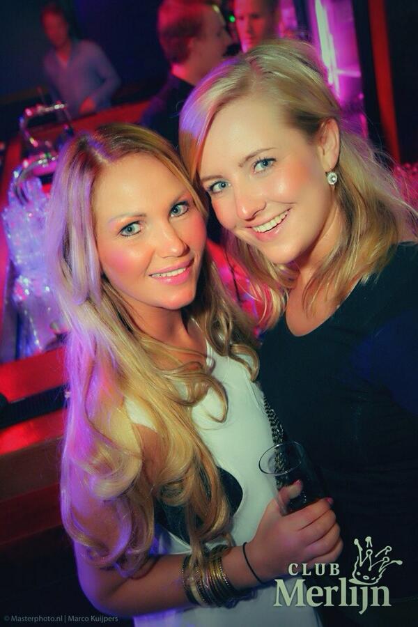 jankatje's tweet photo. Friends! @Joeeelle http://t.co/LdQ6vEcSRe