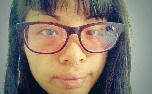 milcahorbacedo's tweet image. new glasses #redframes #rosetinted