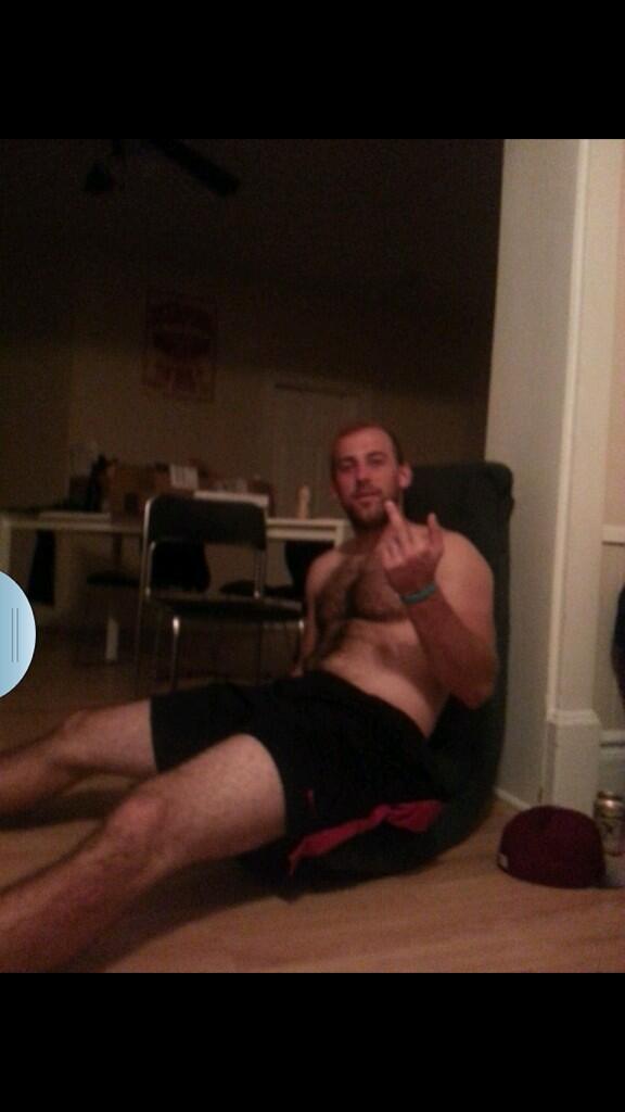 jtl321's tweet image. @TheReal3_JT #Hairy #MiddleAgeProblems