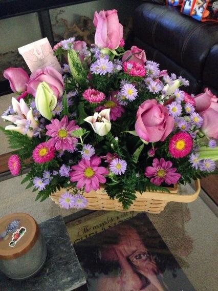 Thank to to one of my best friends for this beautiful arrangement. I love it!! http://t.co/8yu3XCZYm<a href="/tag/beautiful"class="tags"><span>#beautiful</span></a><a href="/tag/amazon"class="tags"><span>#amazon</span></a><a href="/tag/spoiled"class="tags"><span>#spoiled</span></a><a href="/tag/wishlist"class="tags"><span>#wishlist</span></a>