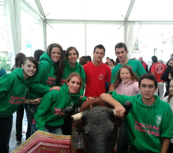 GuisandosLand's tweet photo. #SanMiguel13 http://t.co/4EAmgx04lB