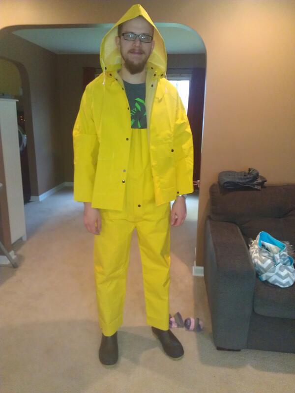 edeckah's tweet photo. #ManCrushMonday does it get any better than this? #fishsticks http://t.co/jA2hqV4HZM