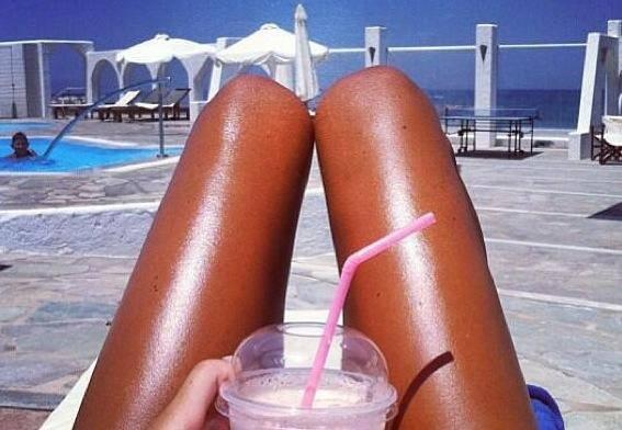 HotDogs_OrLegs's tweet photo. http://t.co/QMs1YsCefo