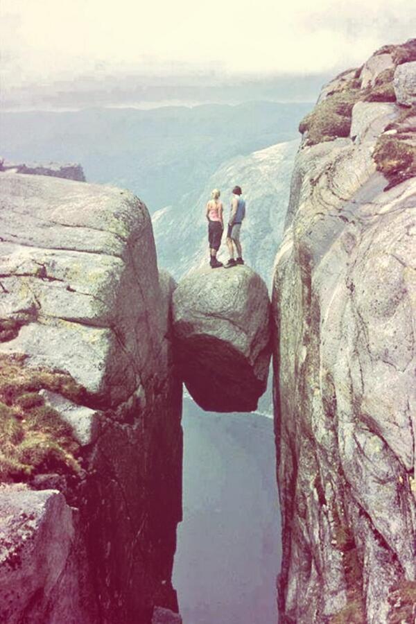 TheBailey_Guild's tweet photo. Bucket list addition? My fear of heights makes me nervous just looking at it. Kjerag Mountains: http://t.co/0OFxbPDKAH