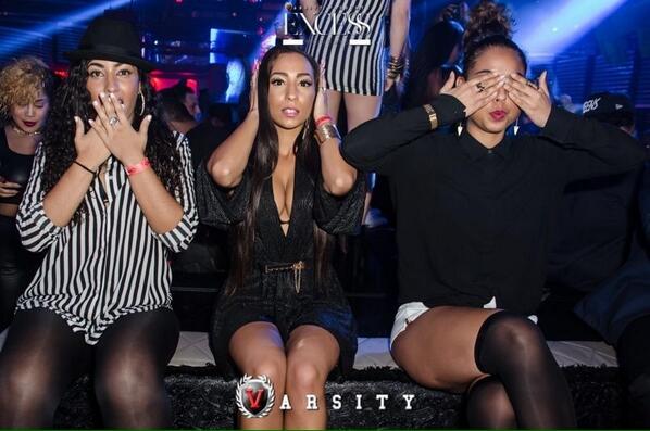 ezeent's tweet photo. Recap of #ExcessMondays Last Week

@Shana_Gold @ Mansion

TONIGHT @BIRDMAN5STAR + #YMCMB + RichGang http://t.co/VS1epPWokQ
