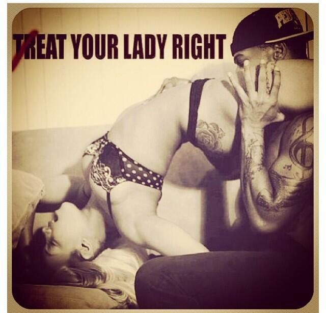 You better get in there like swimwear lmao 😂 #womenknowwhatwomenwant http://t.co/bRvikmH85K<a href="/tag/womenknowwhatwomenwant"class="tags">#womenknowwhatwomenwant</a>