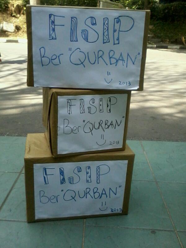 Hari pertama penggalangan dana "FISIP Berqurban" dpan SC cc: <a href="/bemfisipumm/">BEM FISIP UMM</a> <a href="/ikomumm/">Komunikasi UMM</a> <a href="/infoumm/">Univ. Muh. Magelang</a> <a href="/infounmuh/">infounmuh</a> <a href="/infomalang/">Info Malang</a>