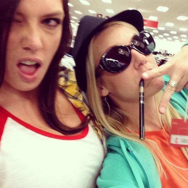 brookiebiddle's tweet photo. Typical shopping trip with @Kimberk33 http://t.co/auLnj9rNbD