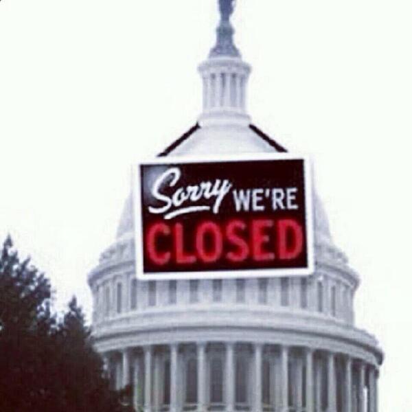 whitneyykinzz's tweet image. Oh but wait #ThanksObama #HowThatWork #TF 😂😭 #AmericanGovernmentBeLike