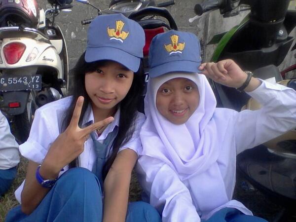 deviechant's tweet image. waktu upacara hari kesaktian pancasila