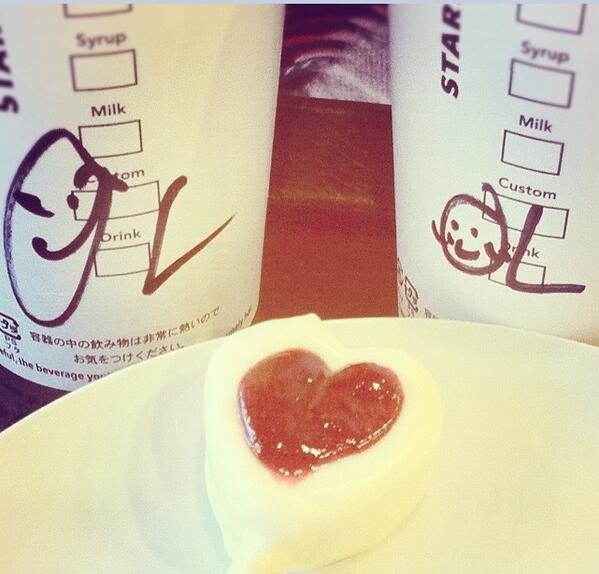miyumeeee's tweet photo. スタバ行ったら店員のお姉さんに書い��もらった～ヾ(*´∀｀*)ﾉかわいいな(*´ω｀*) #スタバ　#カフェ http://t.co/StDm3EPyji